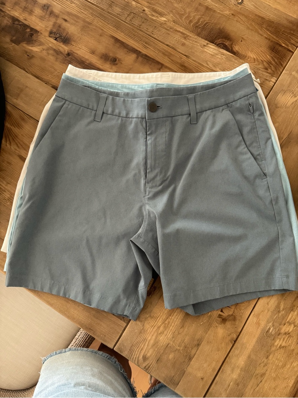 Lululemom mens shorts. Size 32